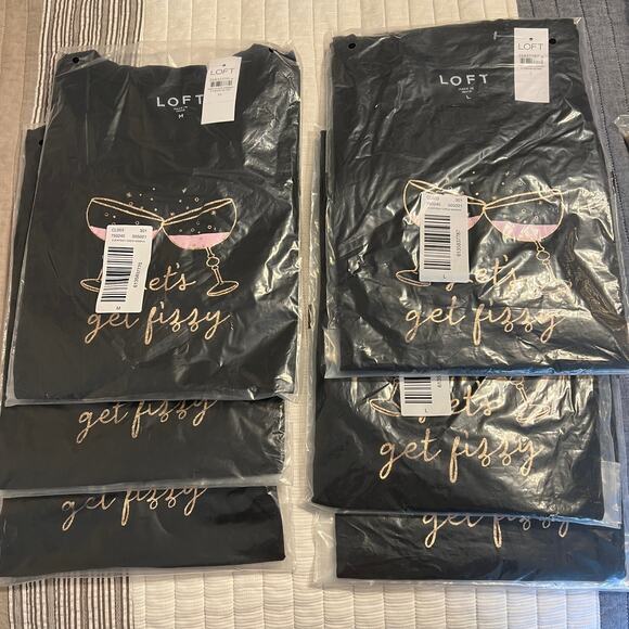 NWT LOFT Black Champagne Let's Get Fizzy Everyday Crew Tee - Picture 10 of 10